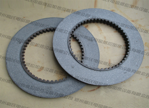 �C(j��)���x����Ħ��Ƭ���ø��l�Б�(y��ng)�ӟ�t�M(j��n)�еğ�̎�����g(sh��)